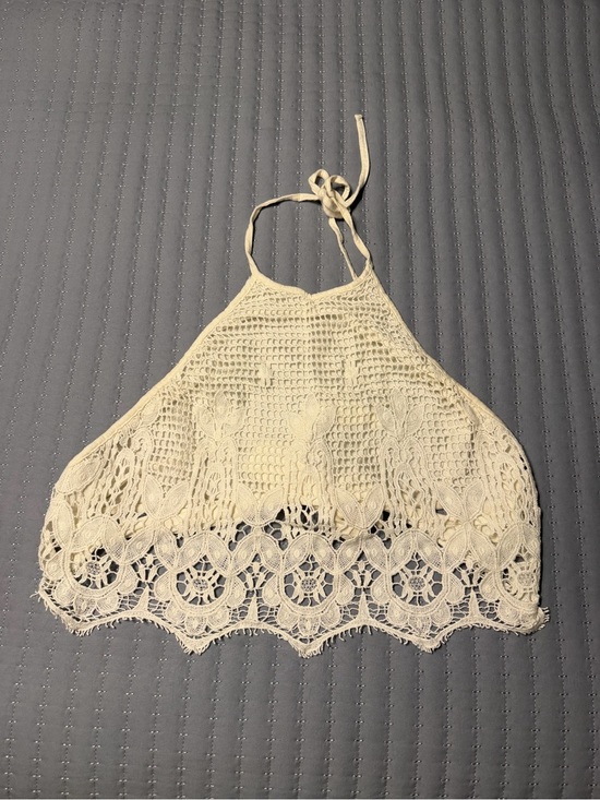 Express Tops - Lace Halter Crop Top in Cream Tie Back xs